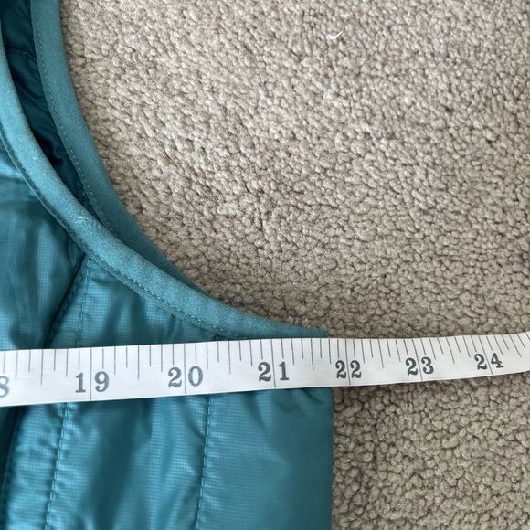 LL Bean Primaloft Packaway Vest Womens Large Green Hiking Camping Outdoors Layer - Picture 3 of 5